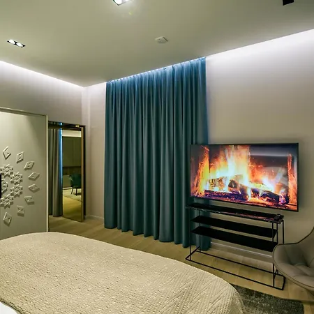 Luxury Smart In Old Town, Sleep On Haestens 4*