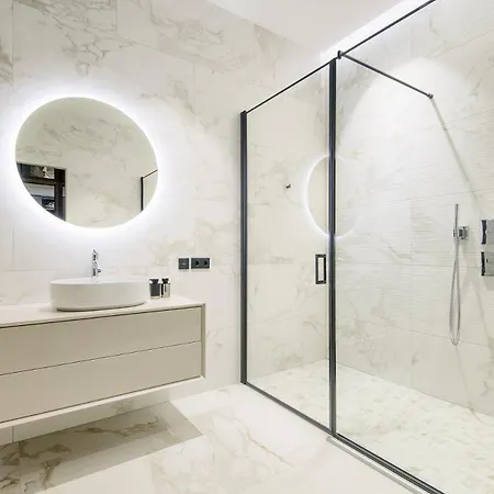 Luxury Smart In Old Town, Sleep On Haestens 4*