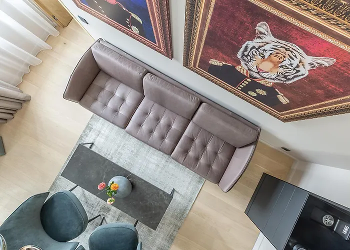 Luxury Smart In Old Town, Sleep On Haestens Aparthotel