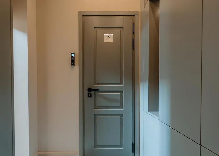 Апарт-отель Luxury Smart In Old Town, Sleep On Haestens 4*