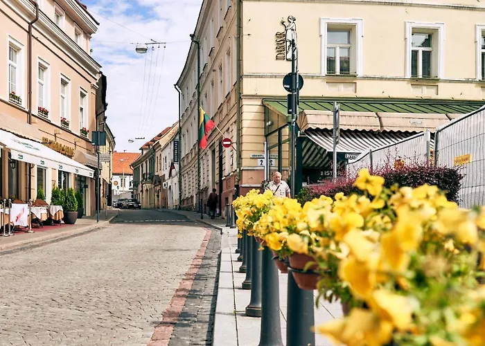 Luxury Smart In Old Town, Sleep On Haestens Апарт-отель 4*