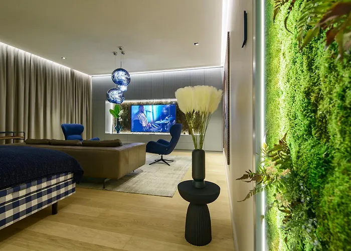 Ξενοδοχείο με διαμερίσματα Luxury Smart In Old Town, Sleep On Haestens