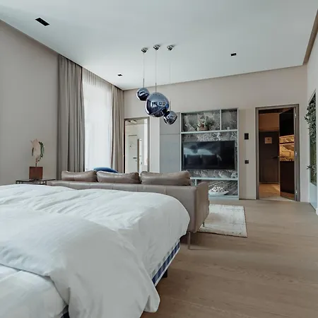 Presidential - The Location, Beds, Smart-house System And Interior Hotel apartamentowy