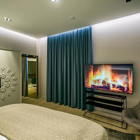 Presidential - The Location, Beds, Smart-house System And Interior *