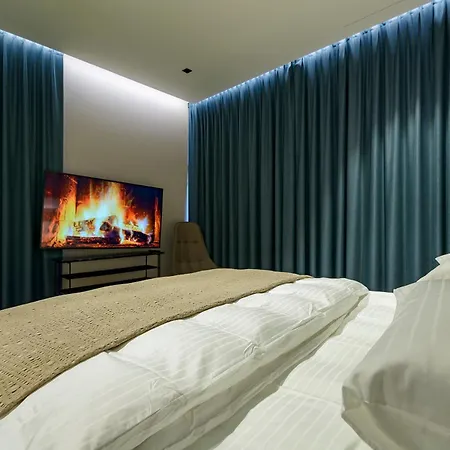 Presidential - The Location, Beds, Smart-house System And Interior Hotel apartamentowy