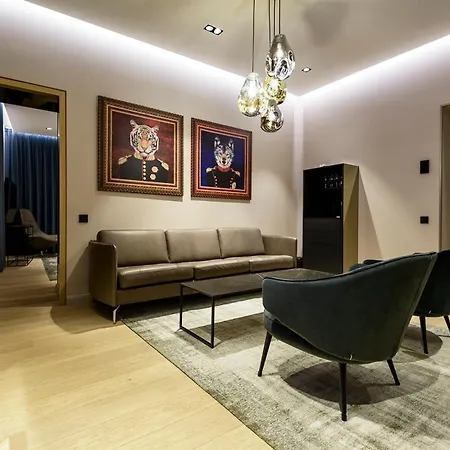 Hotel apartamentowy Presidential - The Location, Beds, Smart-house System And Interior *