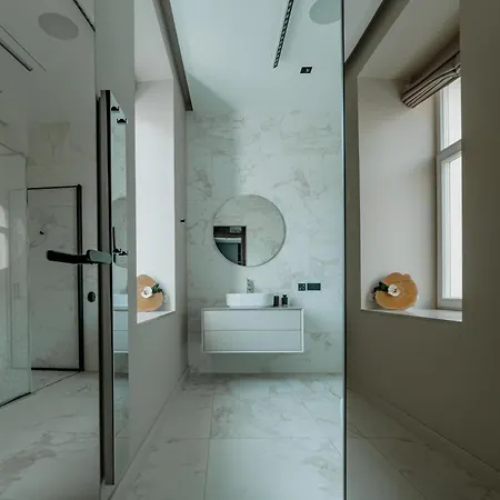 Presidential - The Location, Beds, Smart-house System And Interior